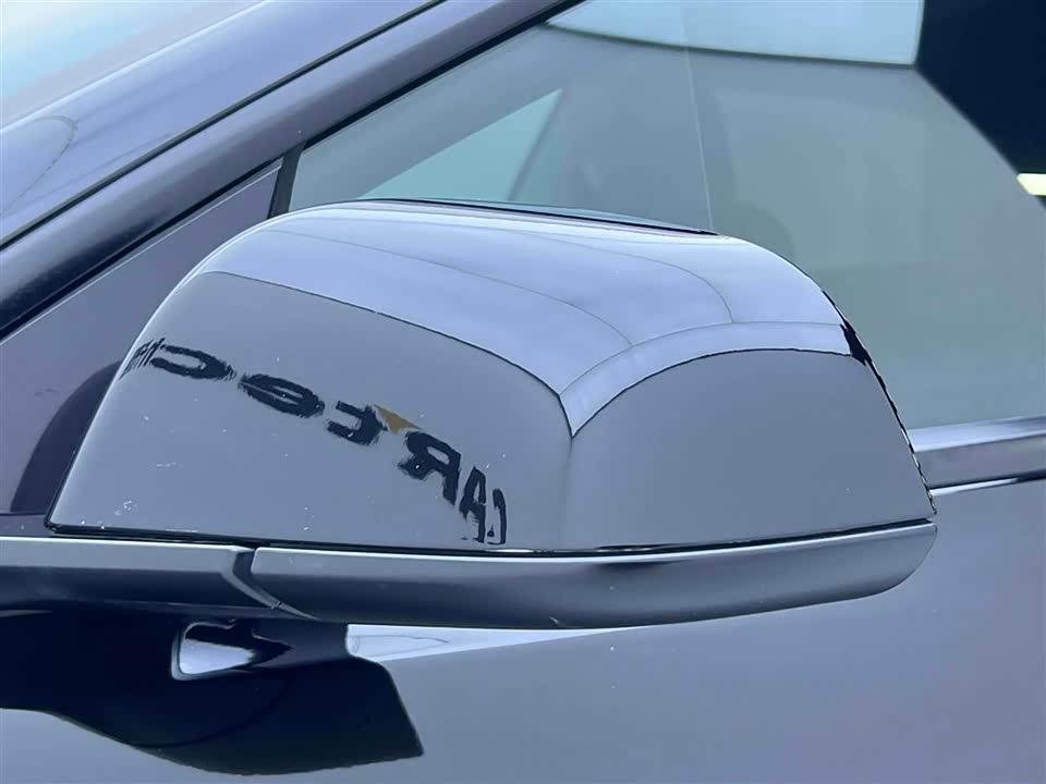 Tesla Model 3 Tesla Model 3