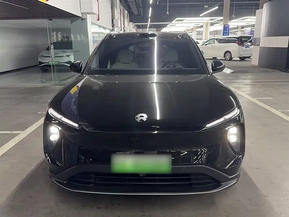 NIO ES6