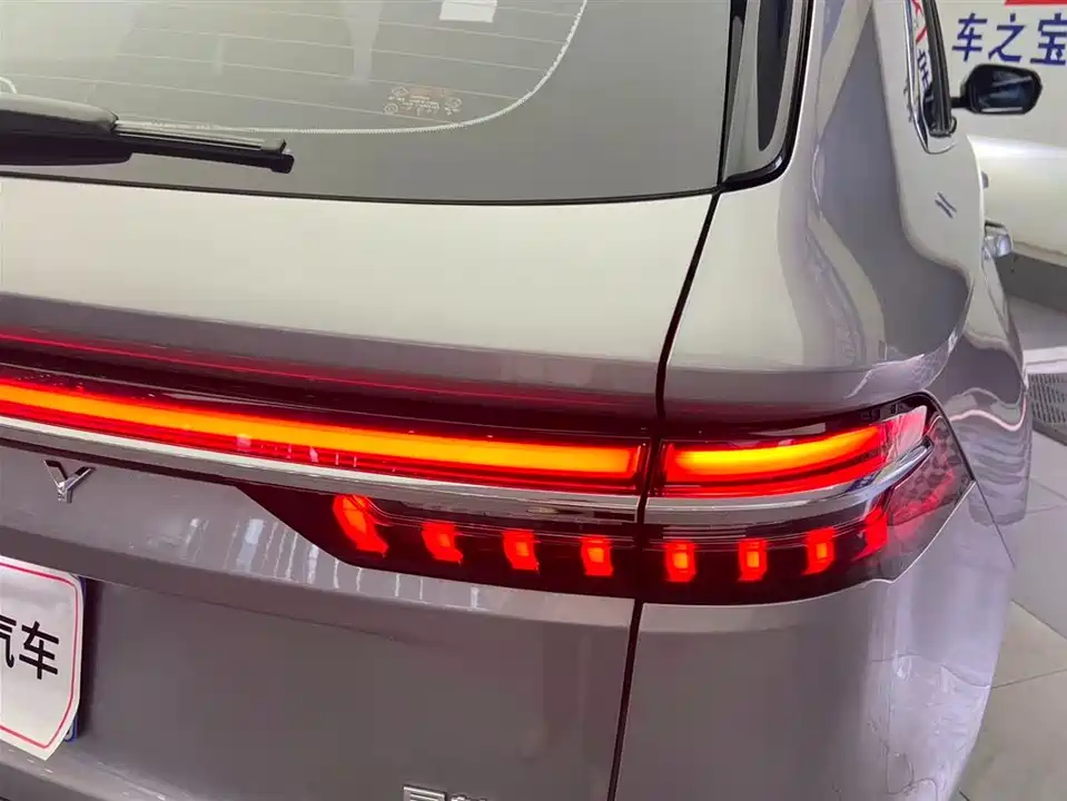 Geely Monjaro