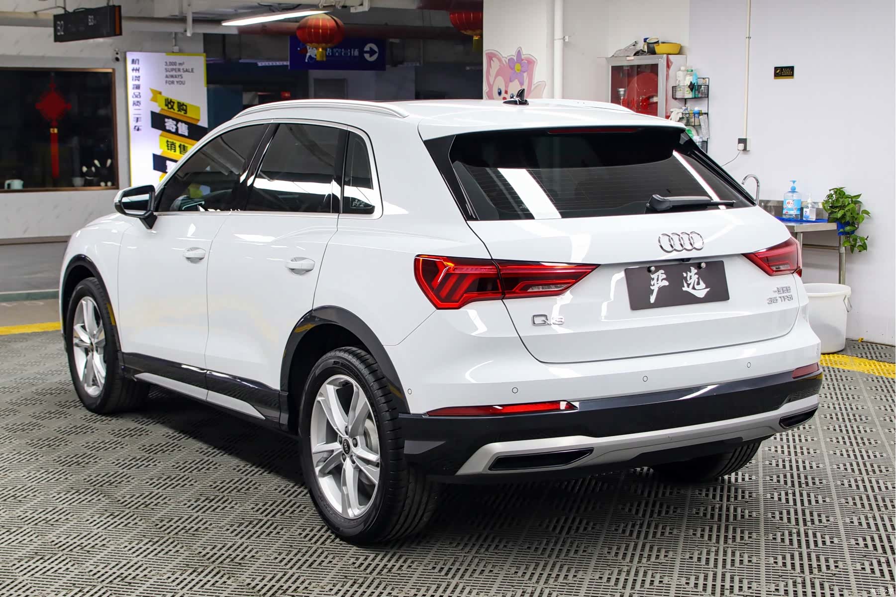 Audi Q3, 2023 20