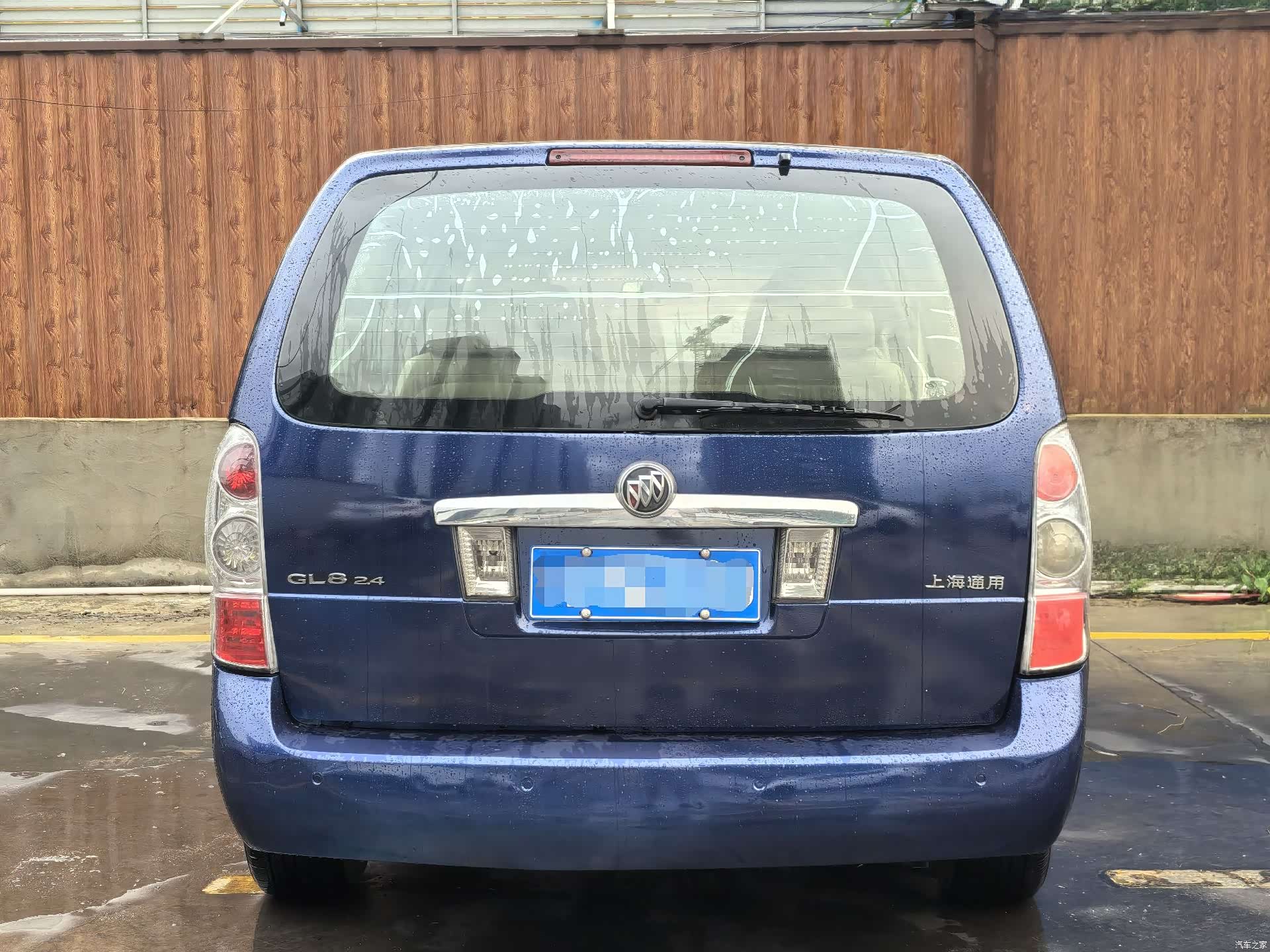 Buick GL8, 2013 8