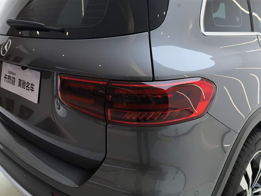 Mercedes-Benz GLB Mercedes-Benz GLB