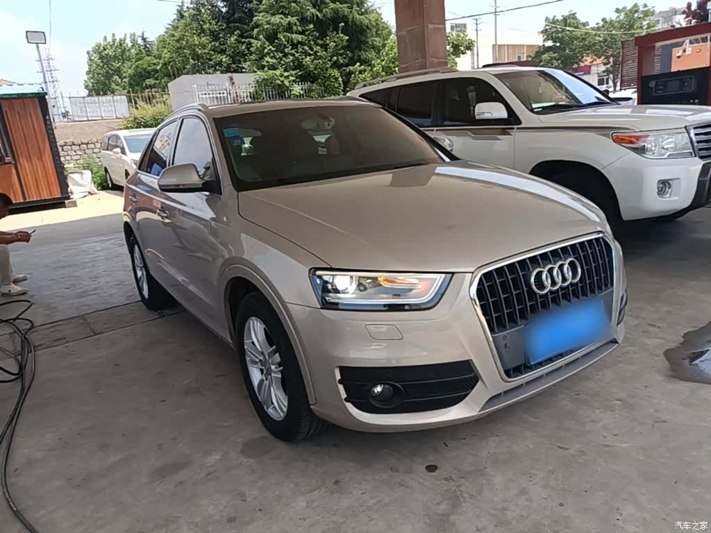 Audi Q3, 2016 4