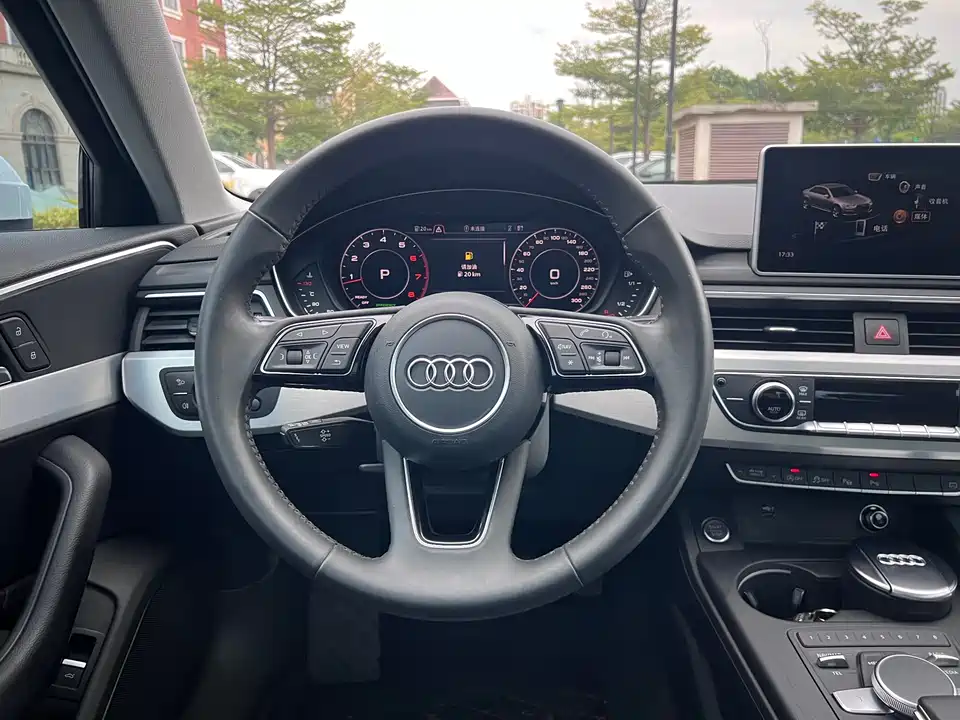 Audi A4L