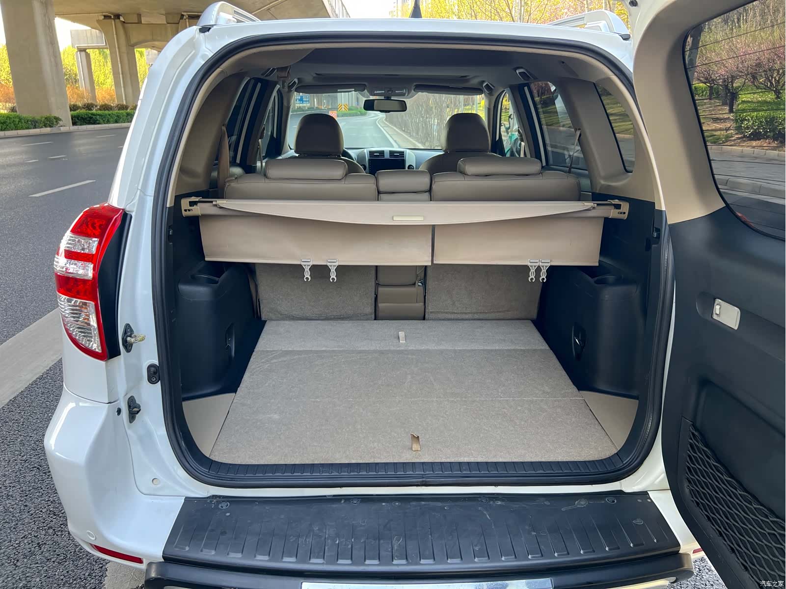 Toyota RAV4, 2012 26