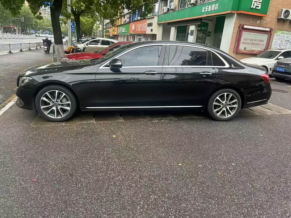 Mercedes-Benz E-class Mercedes-Benz E-class