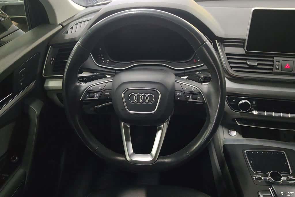 Audi Q5L, 2019 15