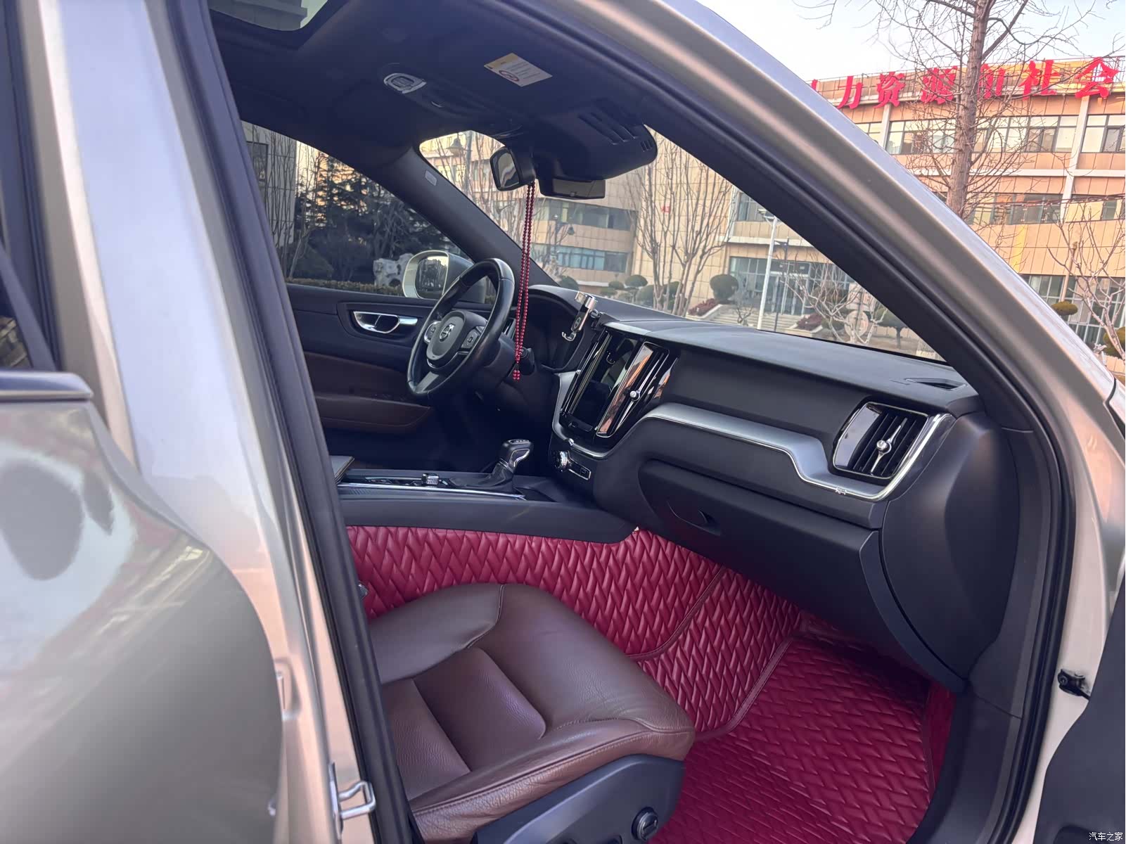 Volvo XC60, 2021 10