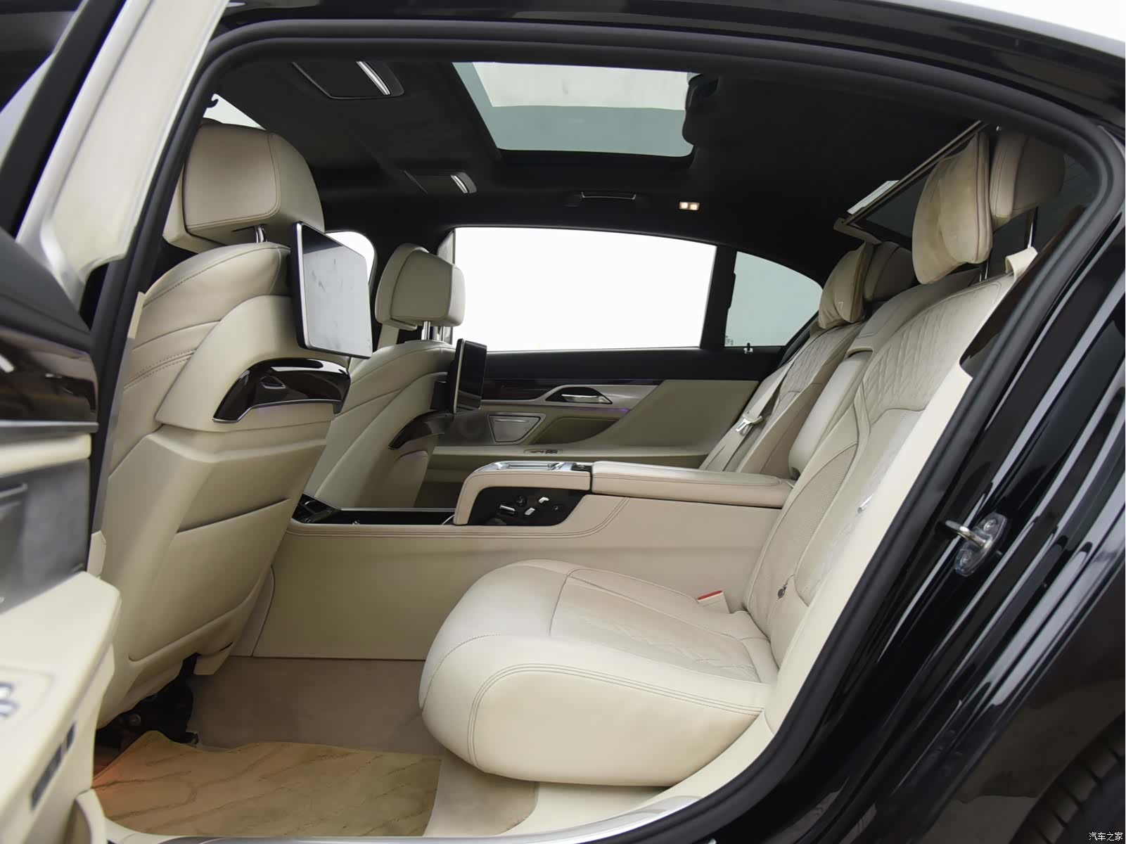 BMW 7 Series, 2016 9