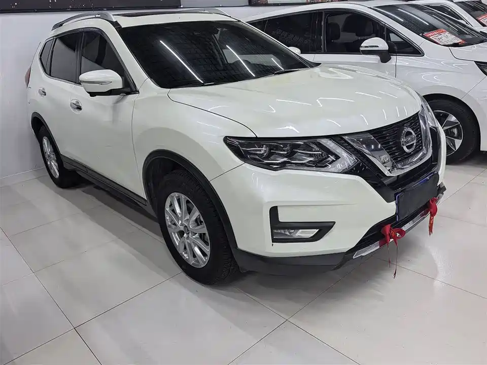 Nissan Qijun