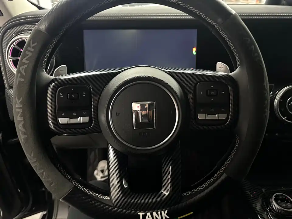 Tank 300 Tank 300