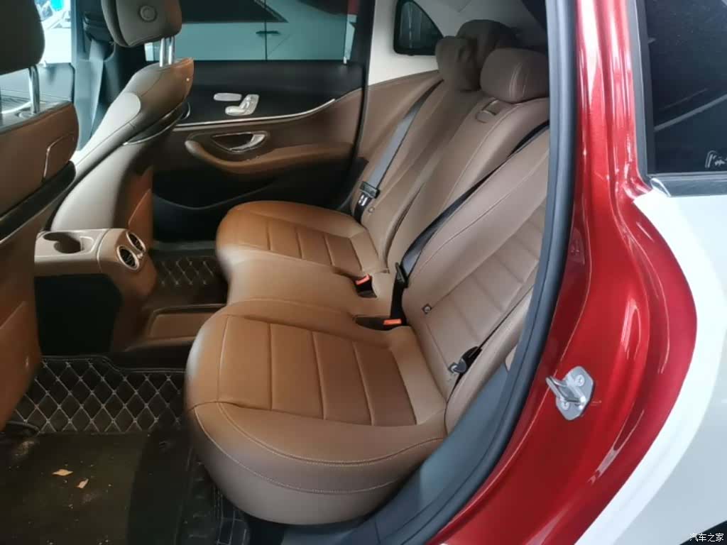 Mercedes-Benz E-Class, 2018 17