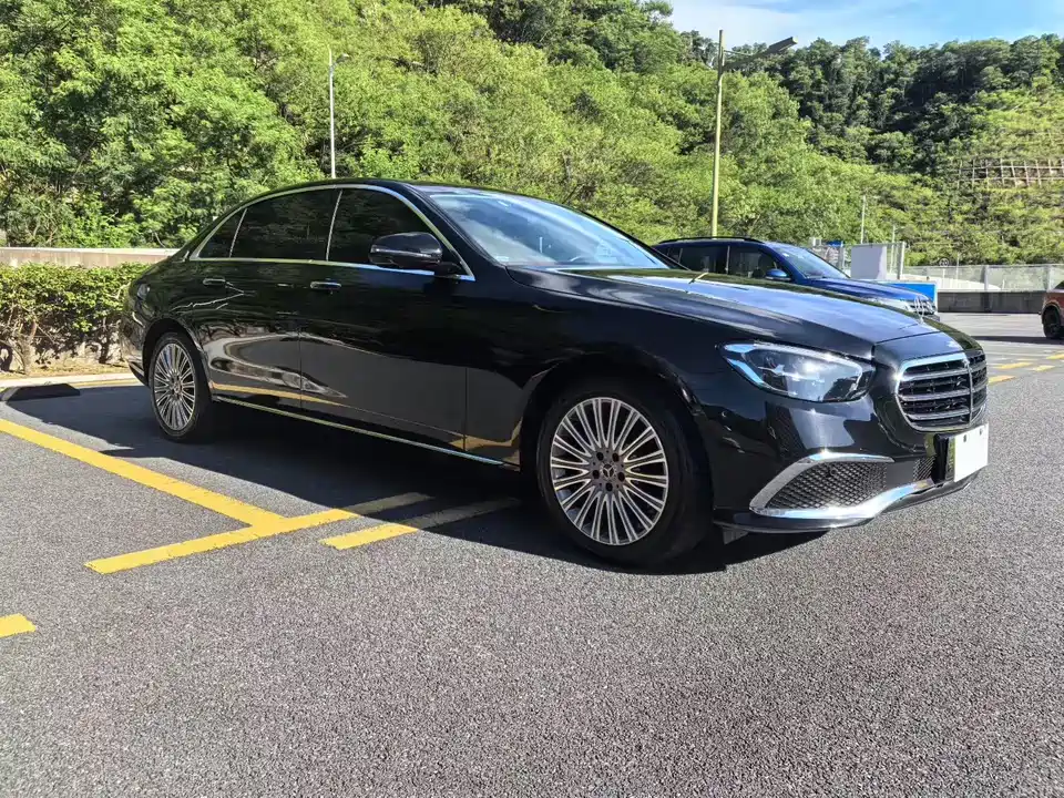 Mercedes-Benz E-class Mercedes-Benz E-class