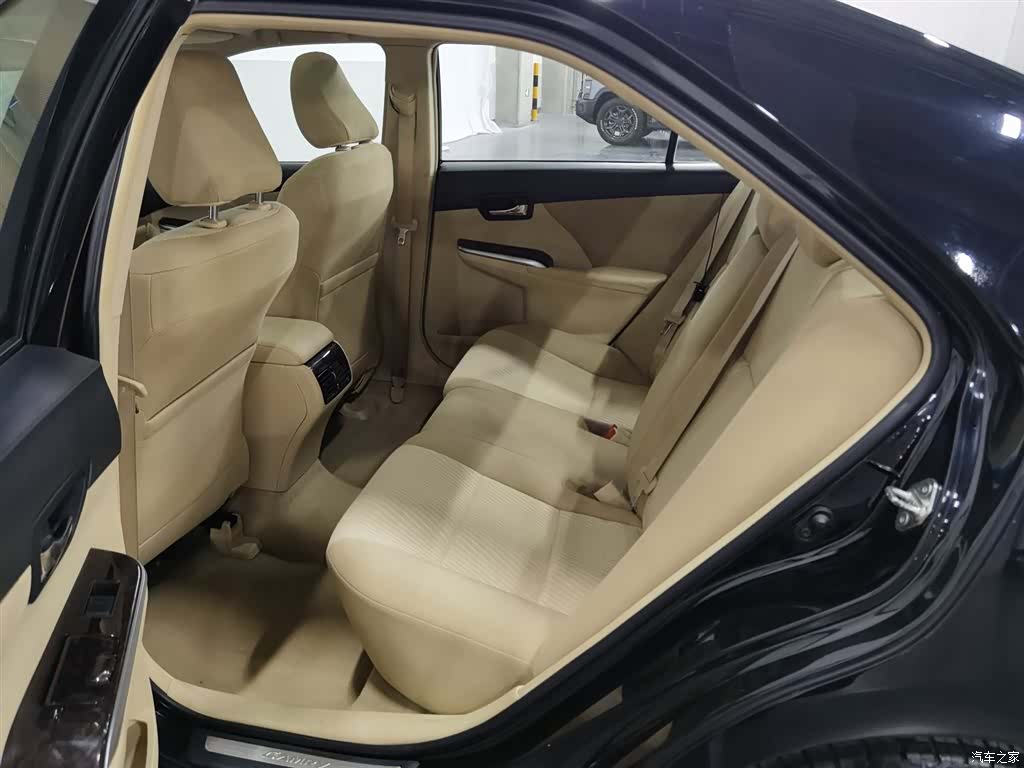 Toyota Camry, 2015 15
