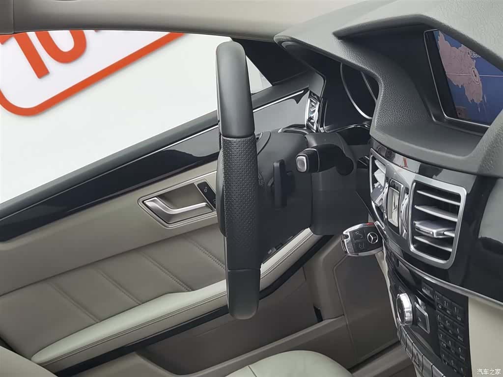 Mercedes-Benz E-Class, 2014 22