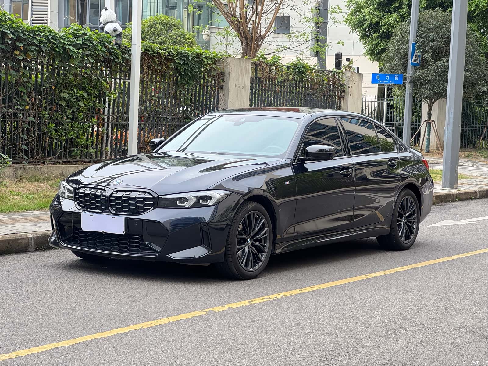 BMW 3 Series, 2023 1