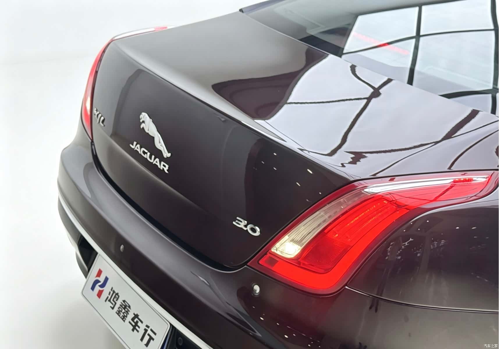 Jaguar XJ, 2018 7