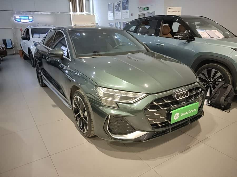 Audi A3 2025, фото 3