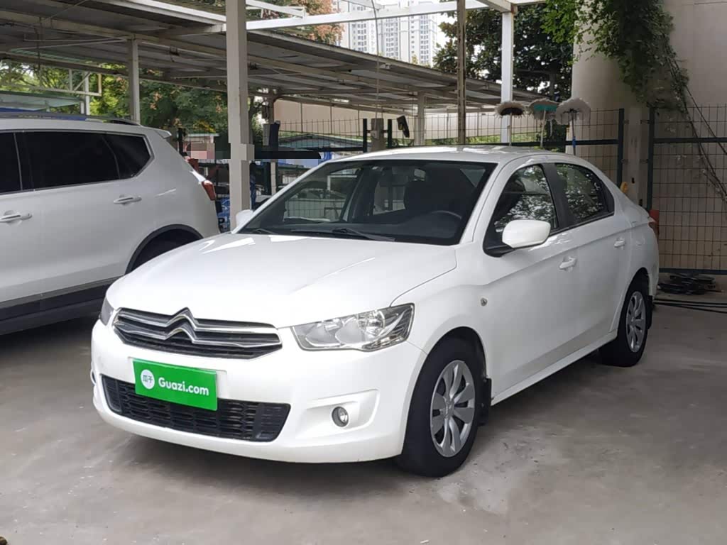 Citroen 2014 1.6L MT Fashion