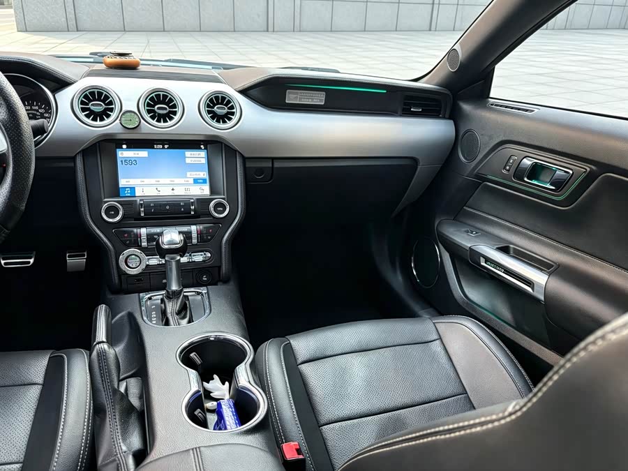 Ford Mustang 2017, фото 10