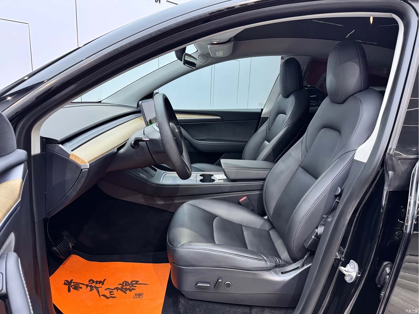 Tesla Model Y, 2021 9
