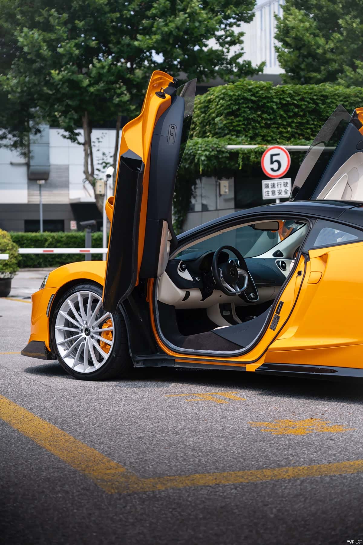 McLaren GT, 2023 7
