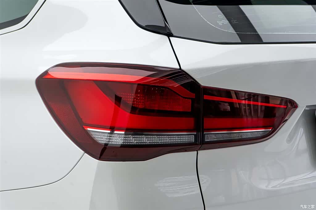 BMW X1, 2021 11
