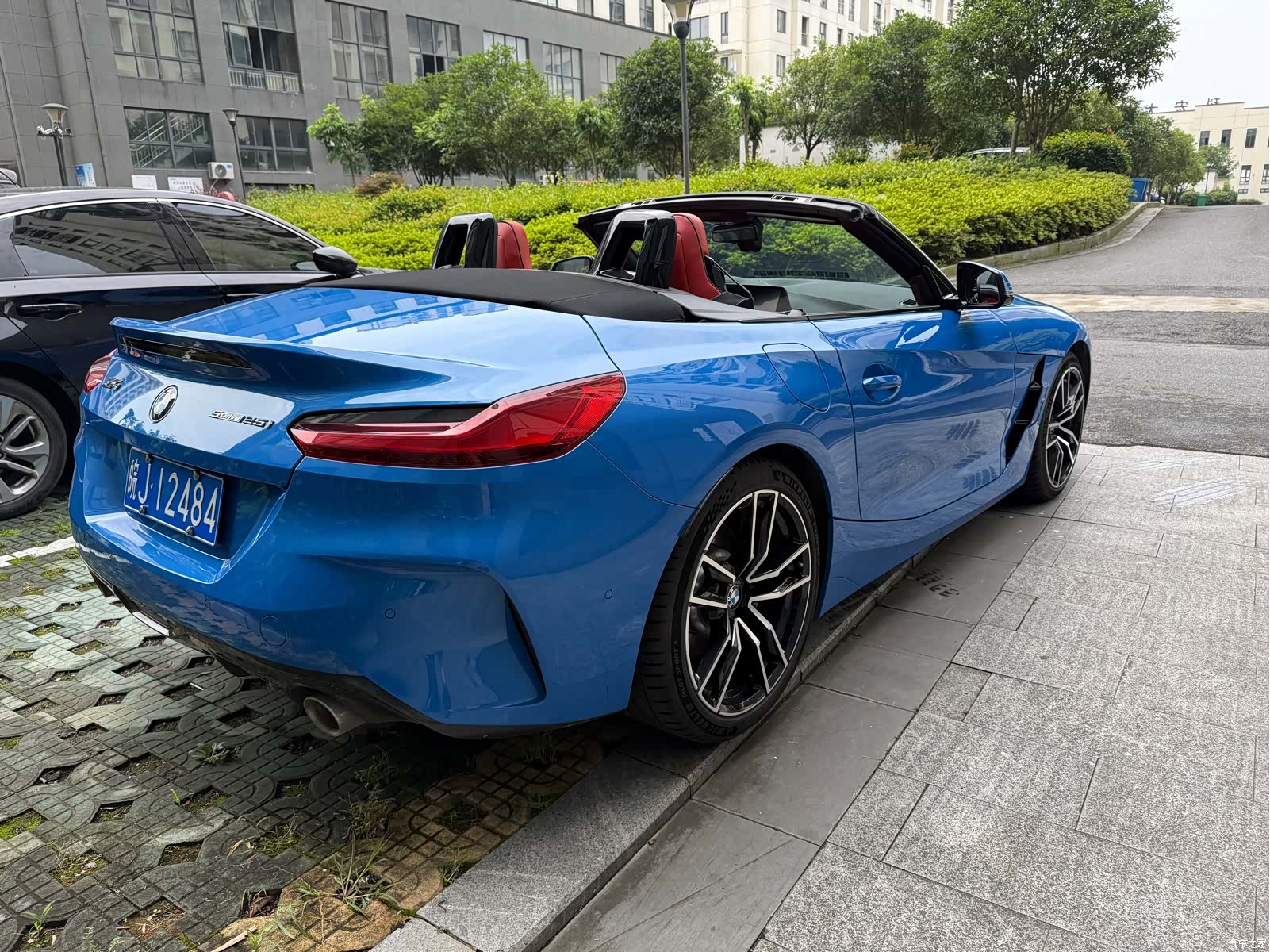 BMW Z4, 2019 все фото