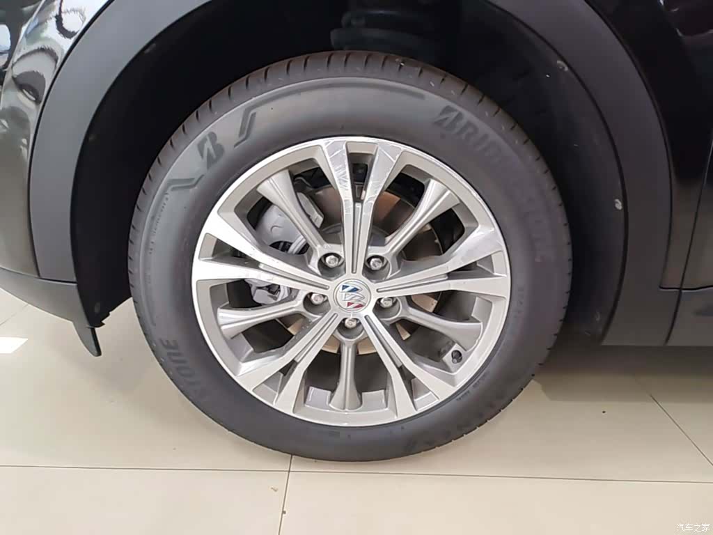 Buick Envision Plus, 2023 23