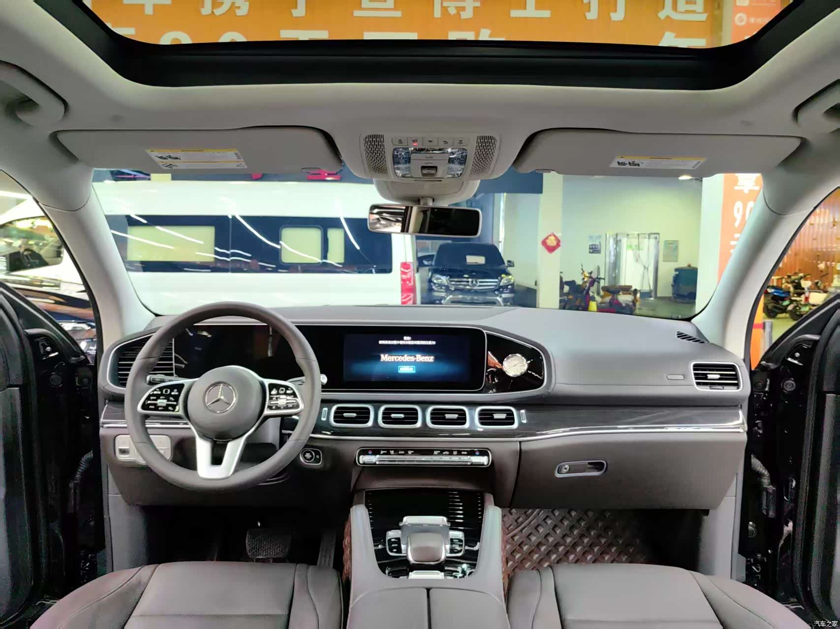 Mercedes-Benz GLS, 2020 все фото