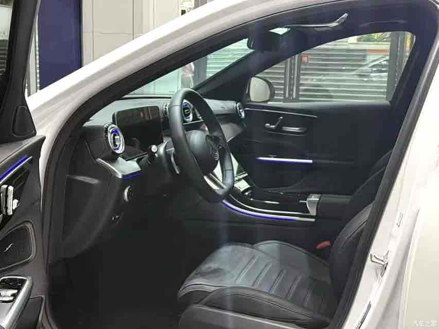 Mercedes-Benz C-Class, 2024 все фото