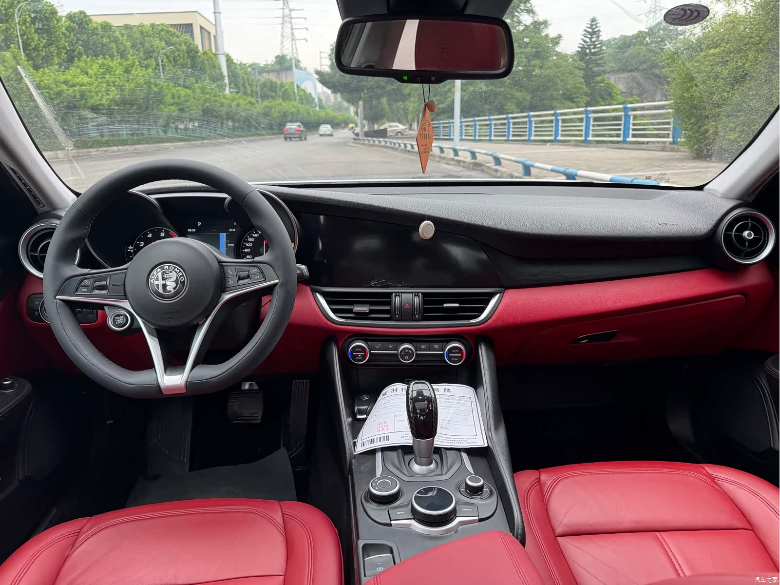 Alfa Romeo Giulia, 2017 6