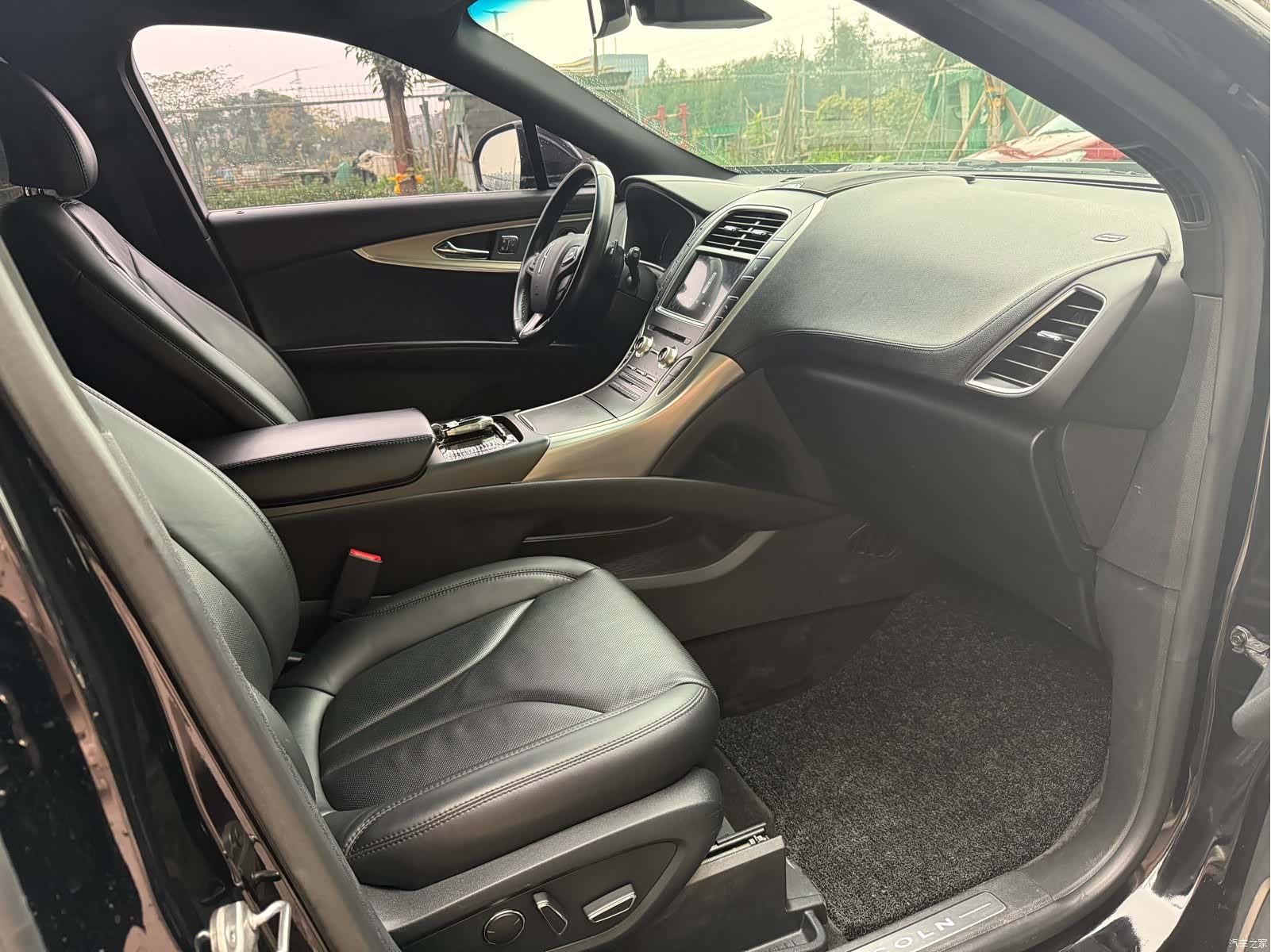 Lincoln MKX, 2017 20