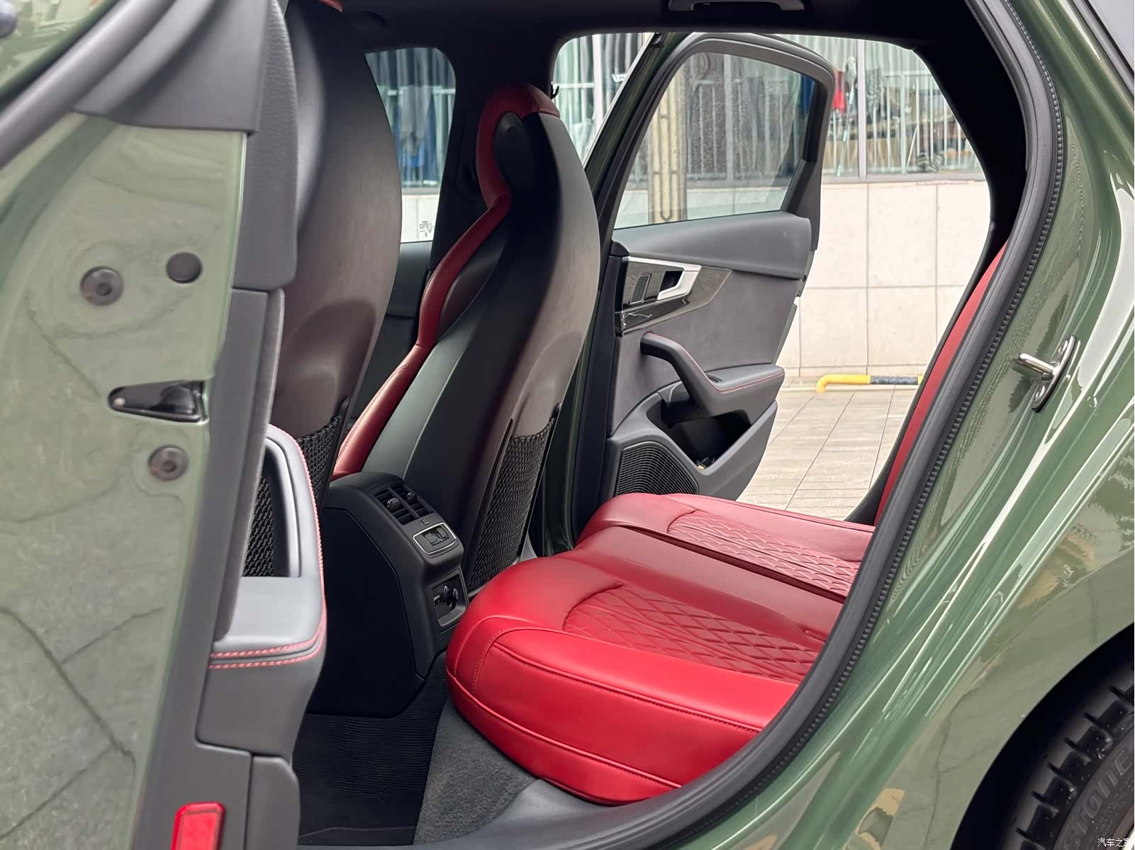Audi S4, 2024 10