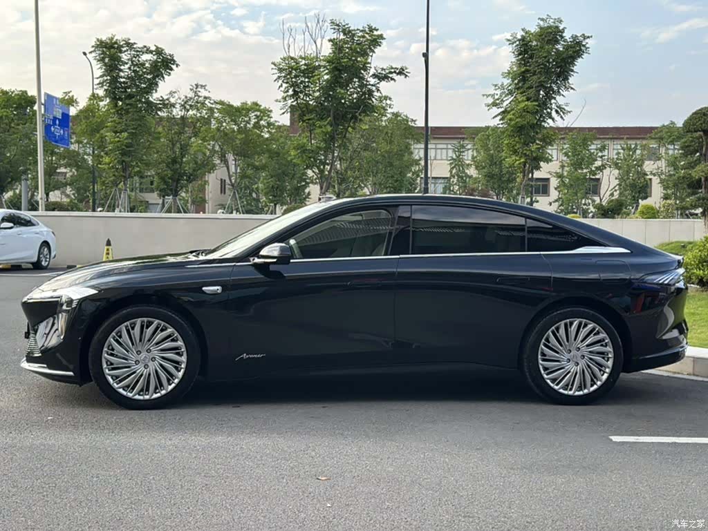 Buick L7, 2025 4