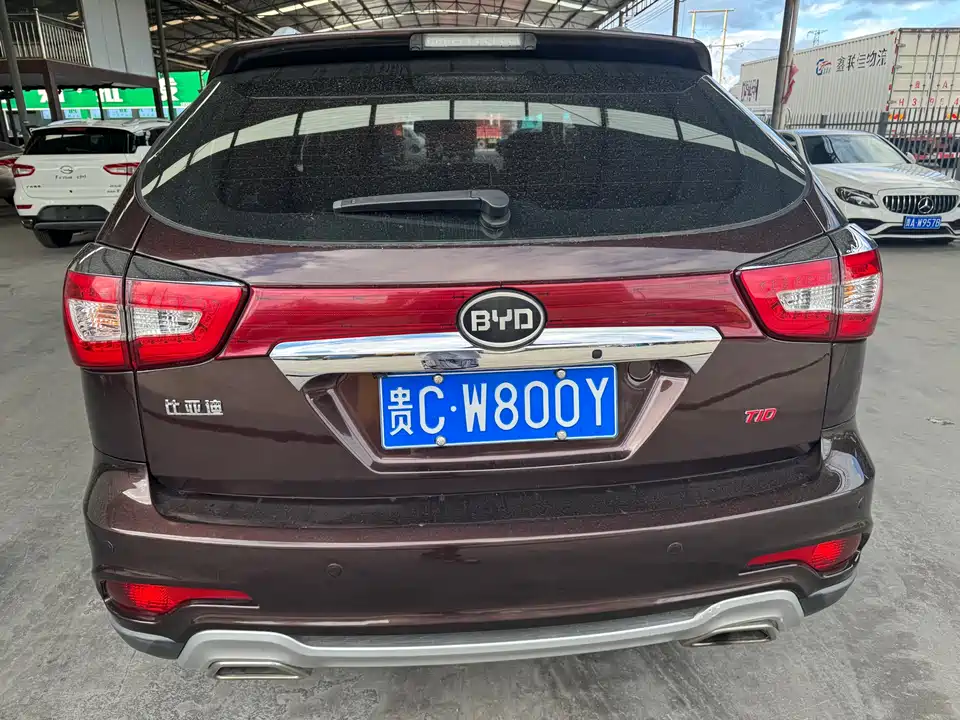 BYD S7