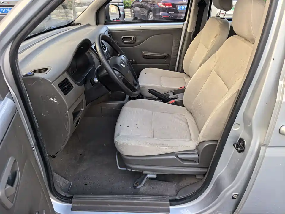 Wuling Wuling Rongguang V