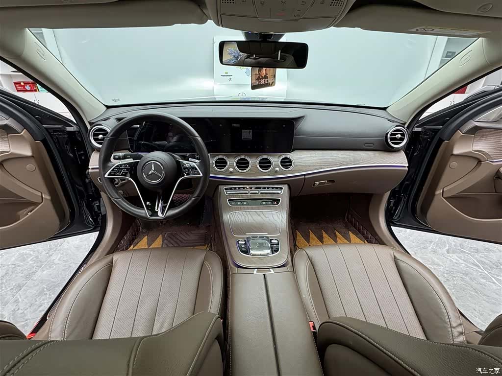 Mercedes-Benz E-Class, 2022 9