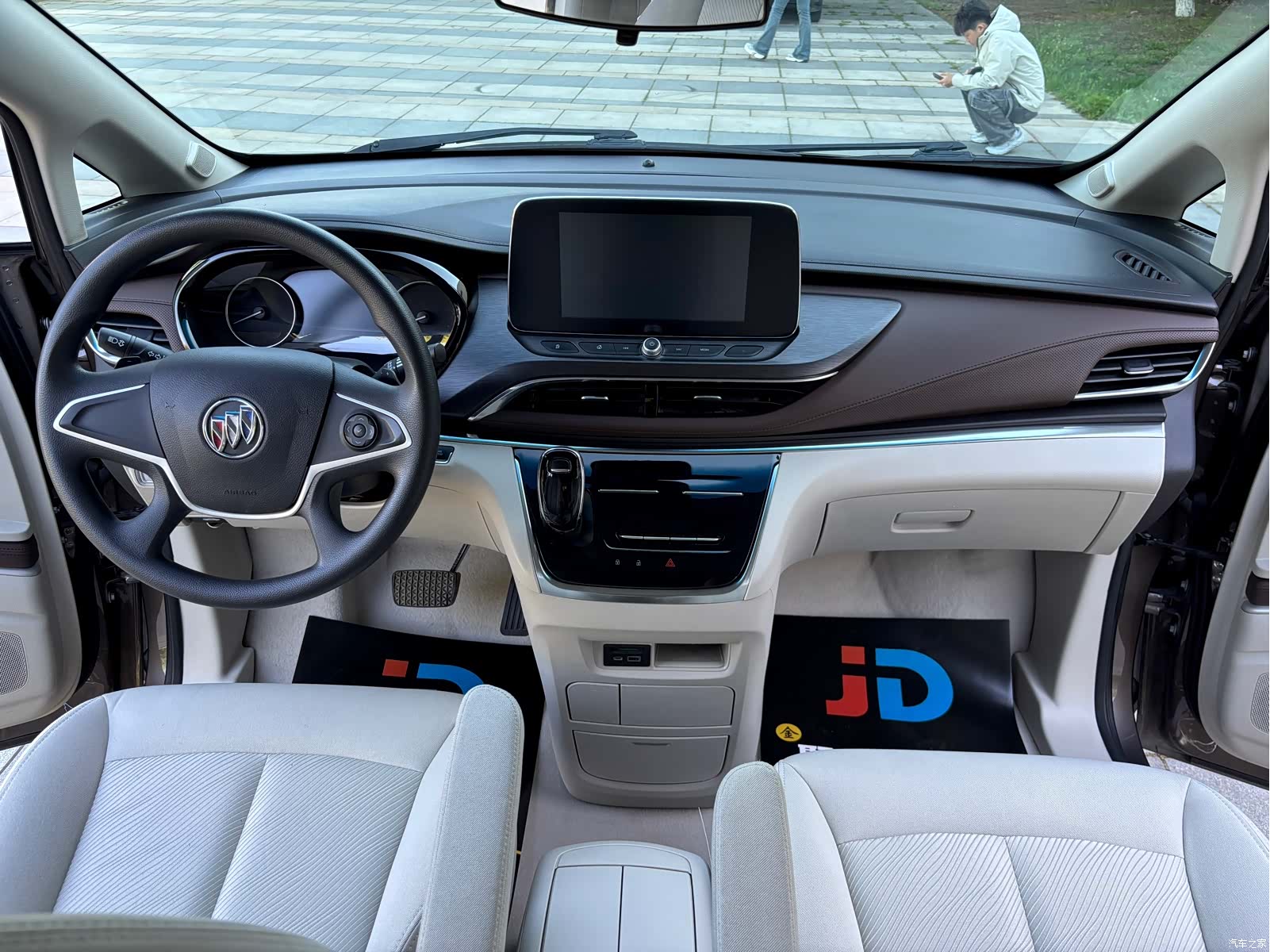 Buick GL8, 2022 19