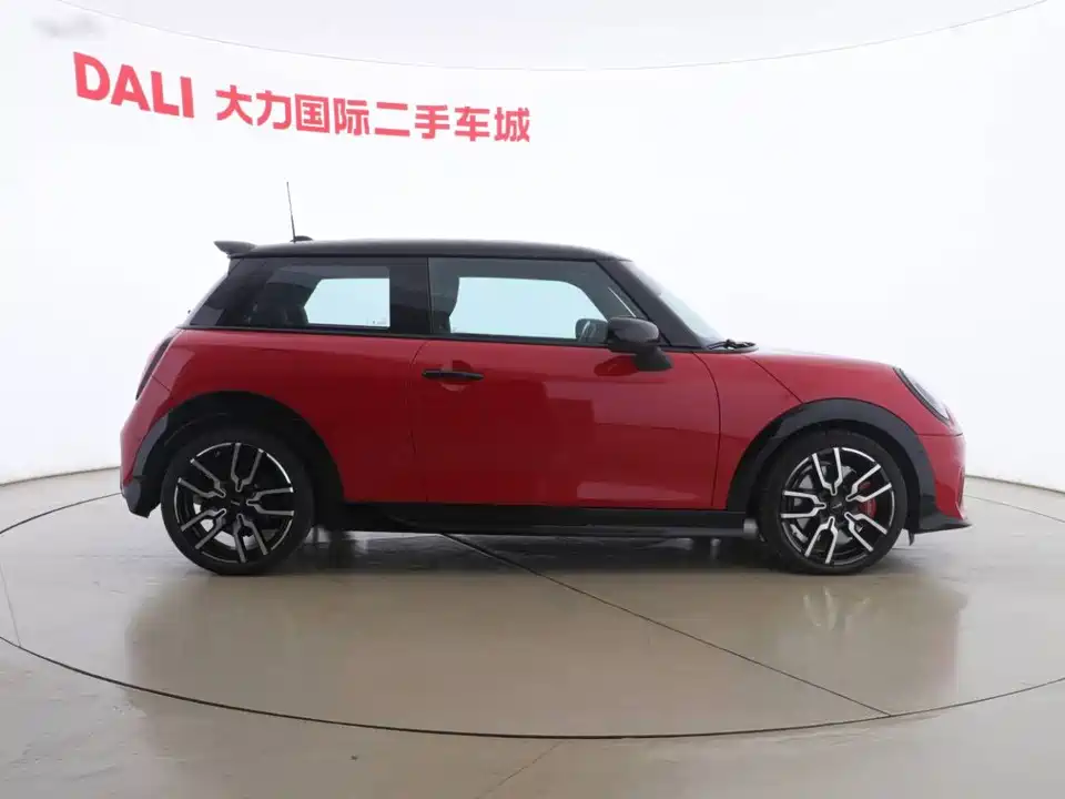 MINI JCW