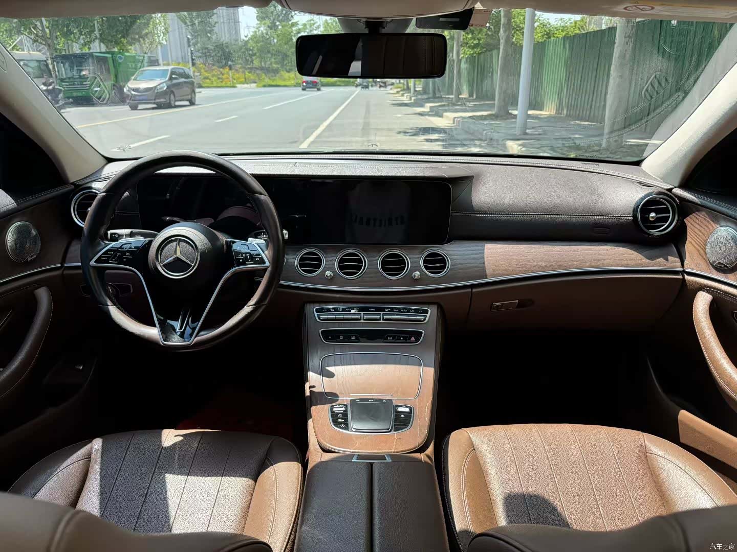 Mercedes-Benz E-Class, 2020 все фото