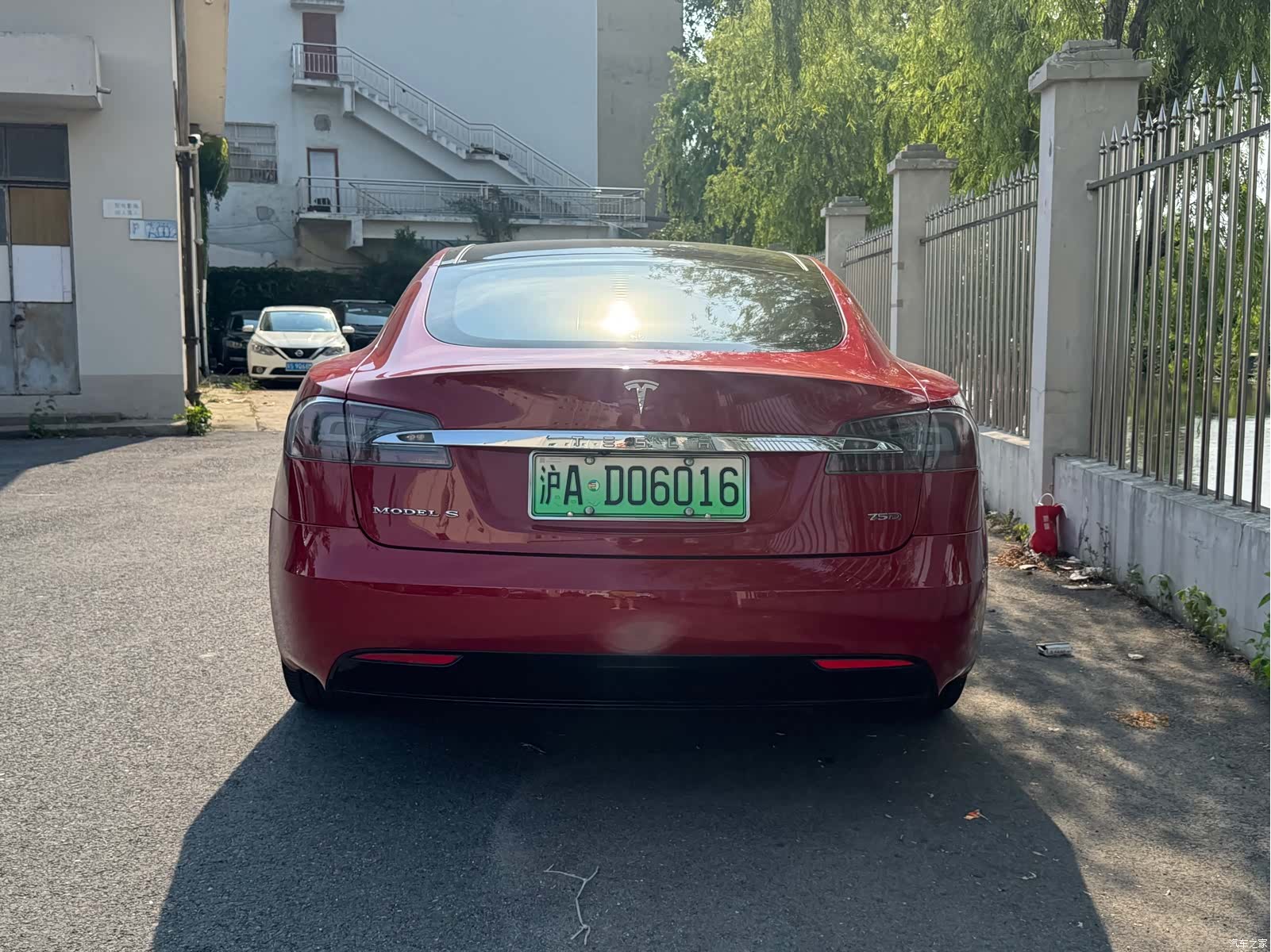Tesla Model S, 2017 6