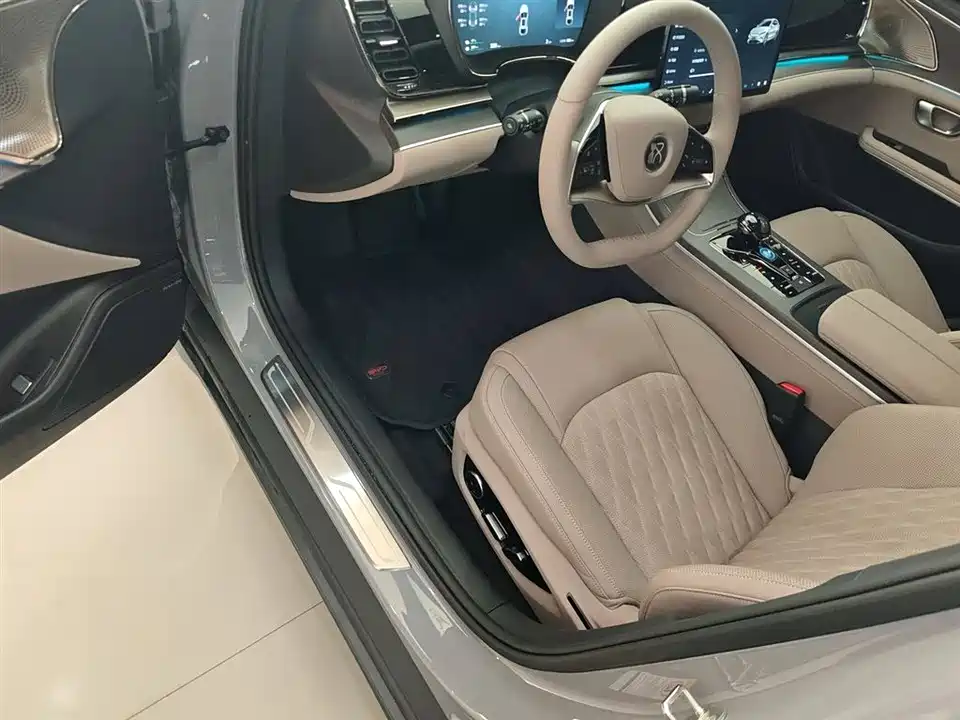 BYD Han