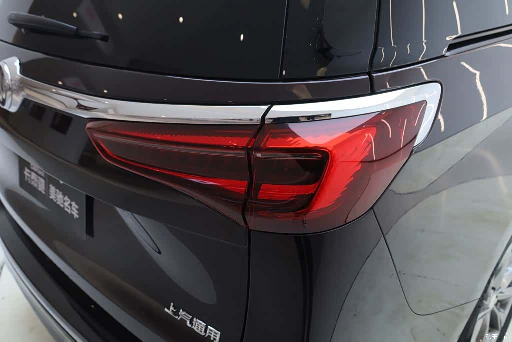 Buick GL8, 2022 9