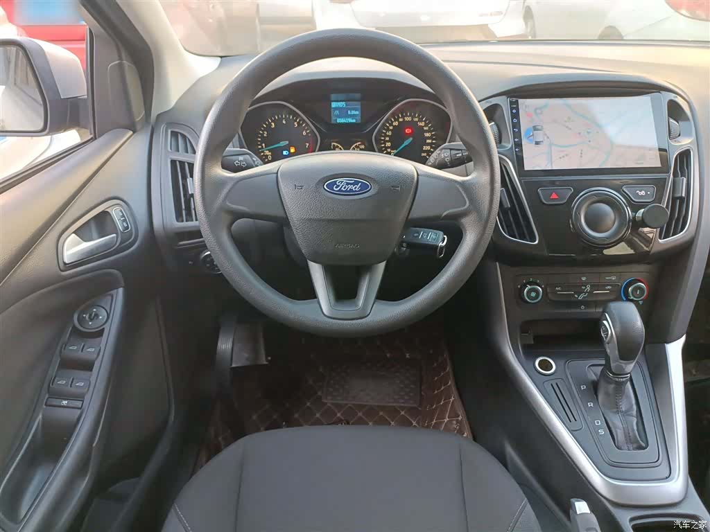 Ford Focus, 2016 3