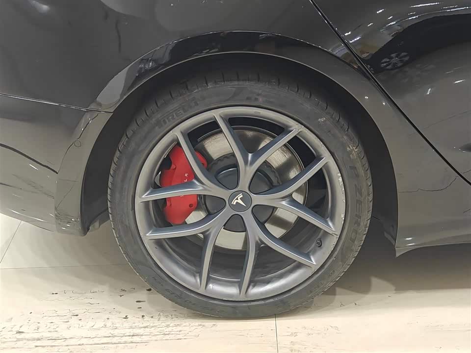 Tesla Model 3 Tesla Model 3