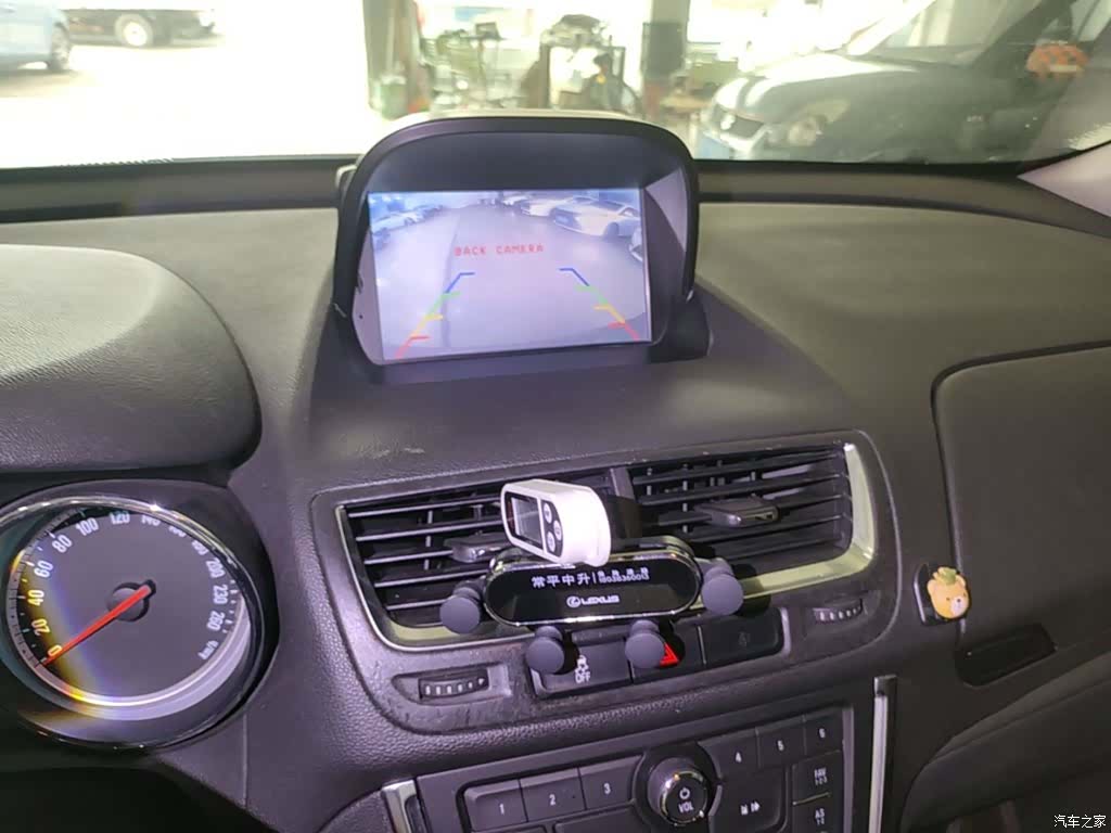 Buick Encore, 2014 13