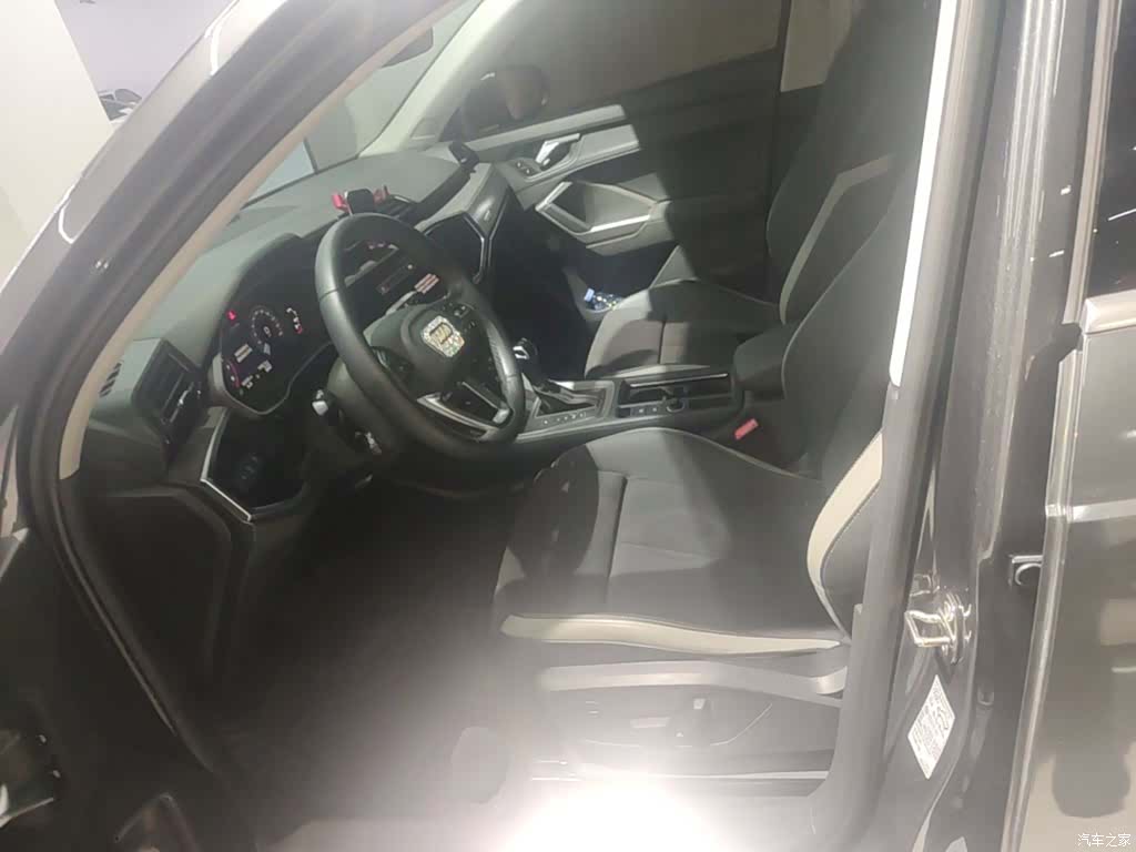 Audi Q3, 2023 15