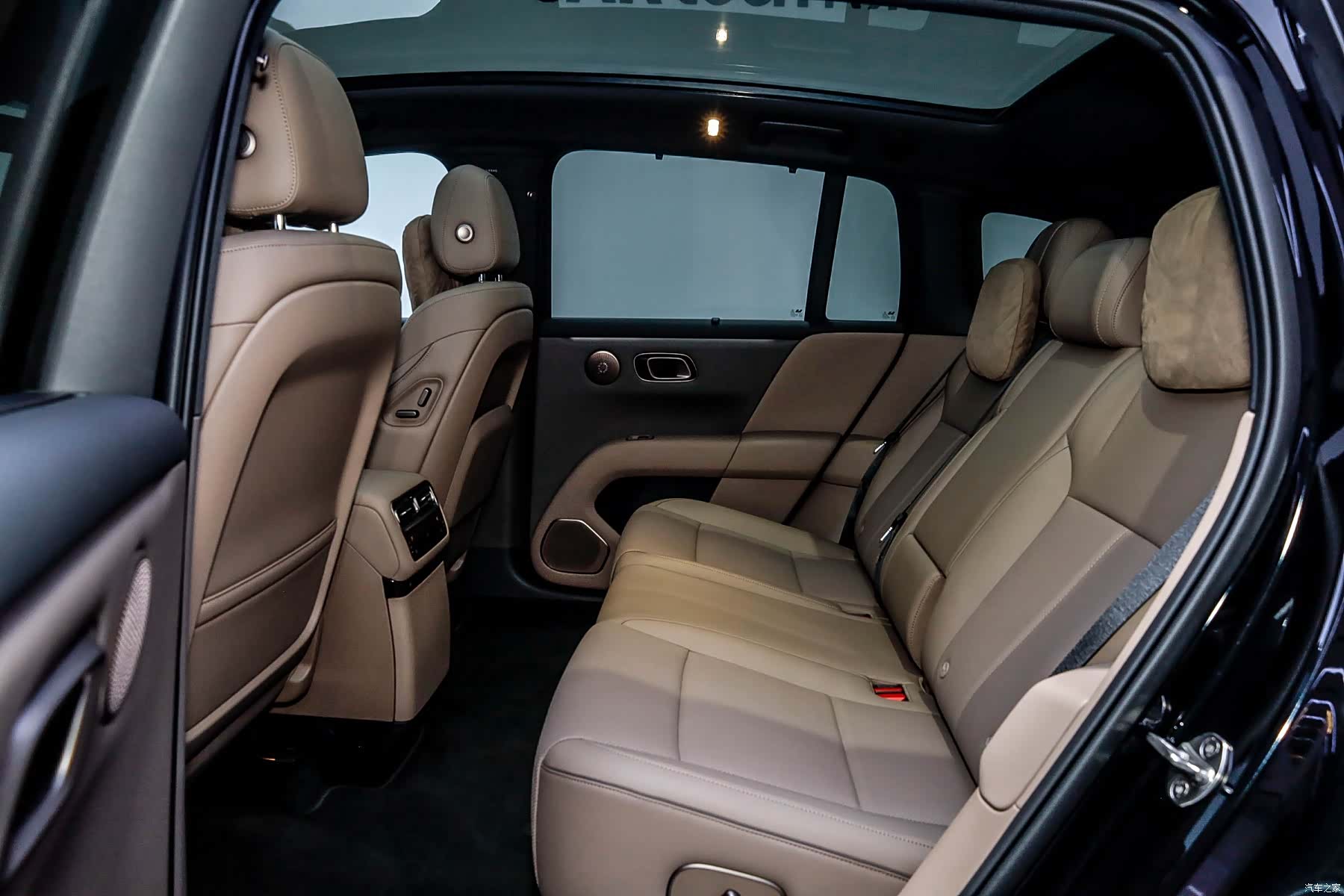 Li Auto i6, 2025 25