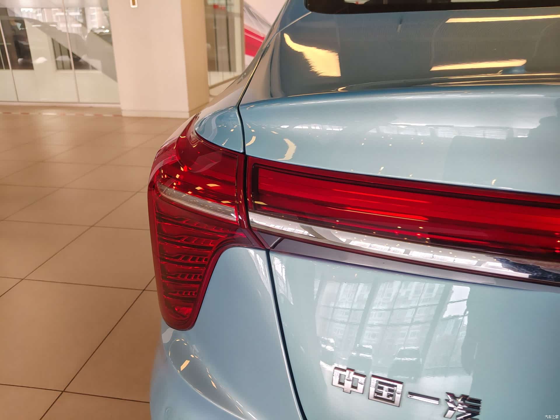 Hongqi H5, 2023 31